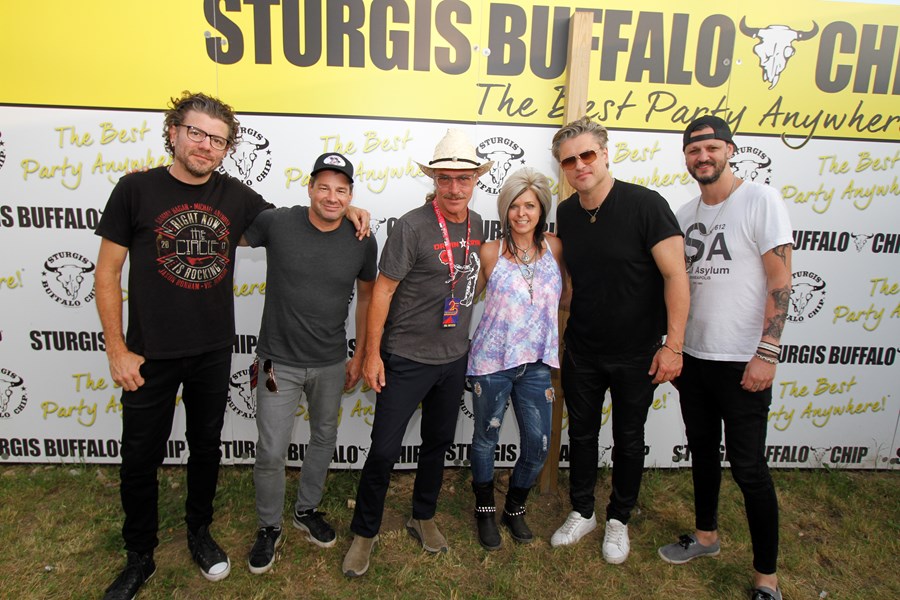 View photos from the 2019 Collective Soul Meet & Greet Photo Gallery